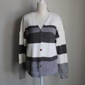 Cezele, sweater, size L,M and S, white and gray button up, new with tags